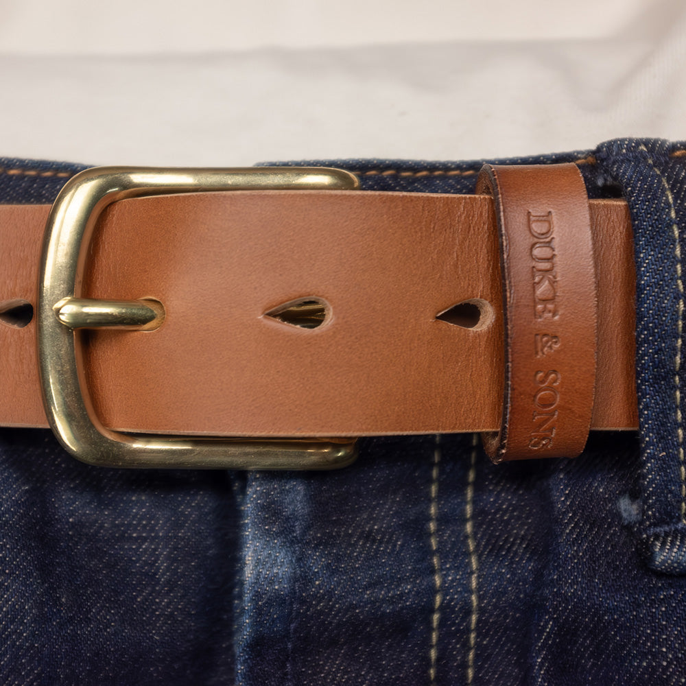 Belt, cognac color, vegetan leather, hand stitched. solid brass buckle, wear on jeans, 40mm (1.57") - Duke & Sons Leather