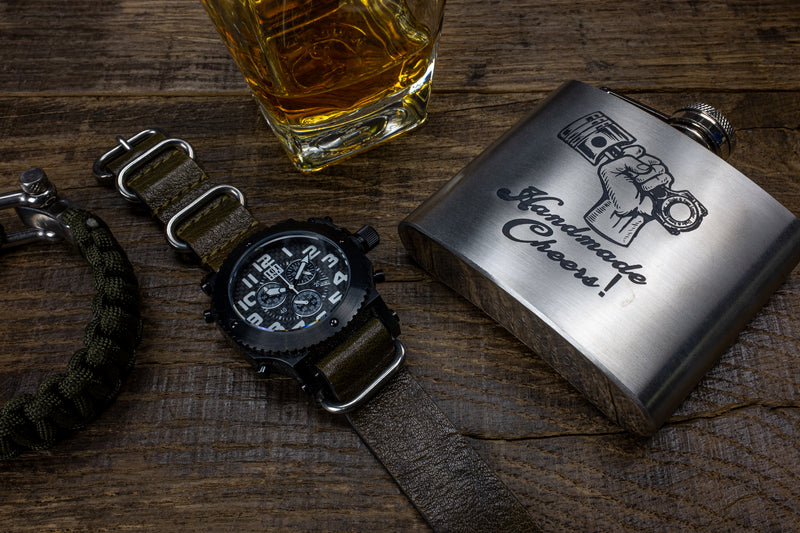 Duke and Sons Stainless steel pocket flask with laser engraved logo 3 scene 3