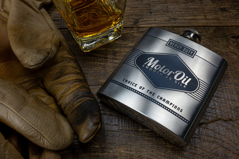 Duke and Sons Stainless steel pocket flask with laser engraved logo 1 scene 2