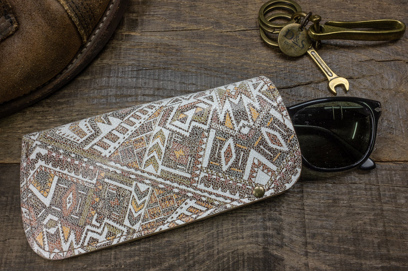Leather sunglass pouch Inca native pattern scene 2