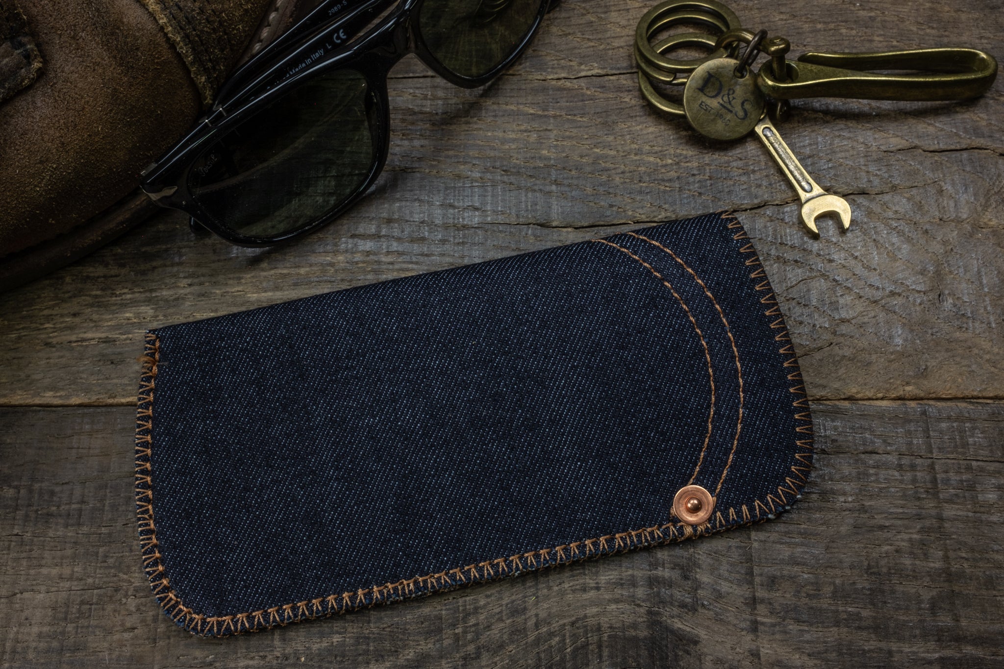 Selvedge denim sunglass pouch orange wing scene 3