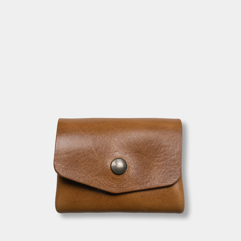 Pocket wallet with front, closed cognac color
