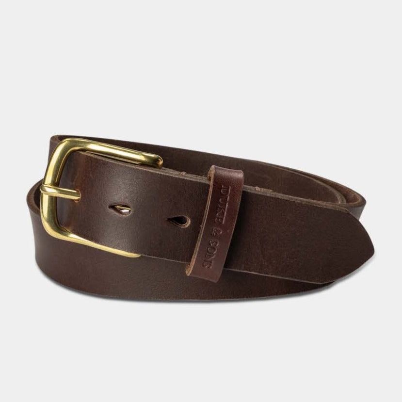 dark brown leather belt with solid brass buckle 40mm front 1, Duke & Sons Leather