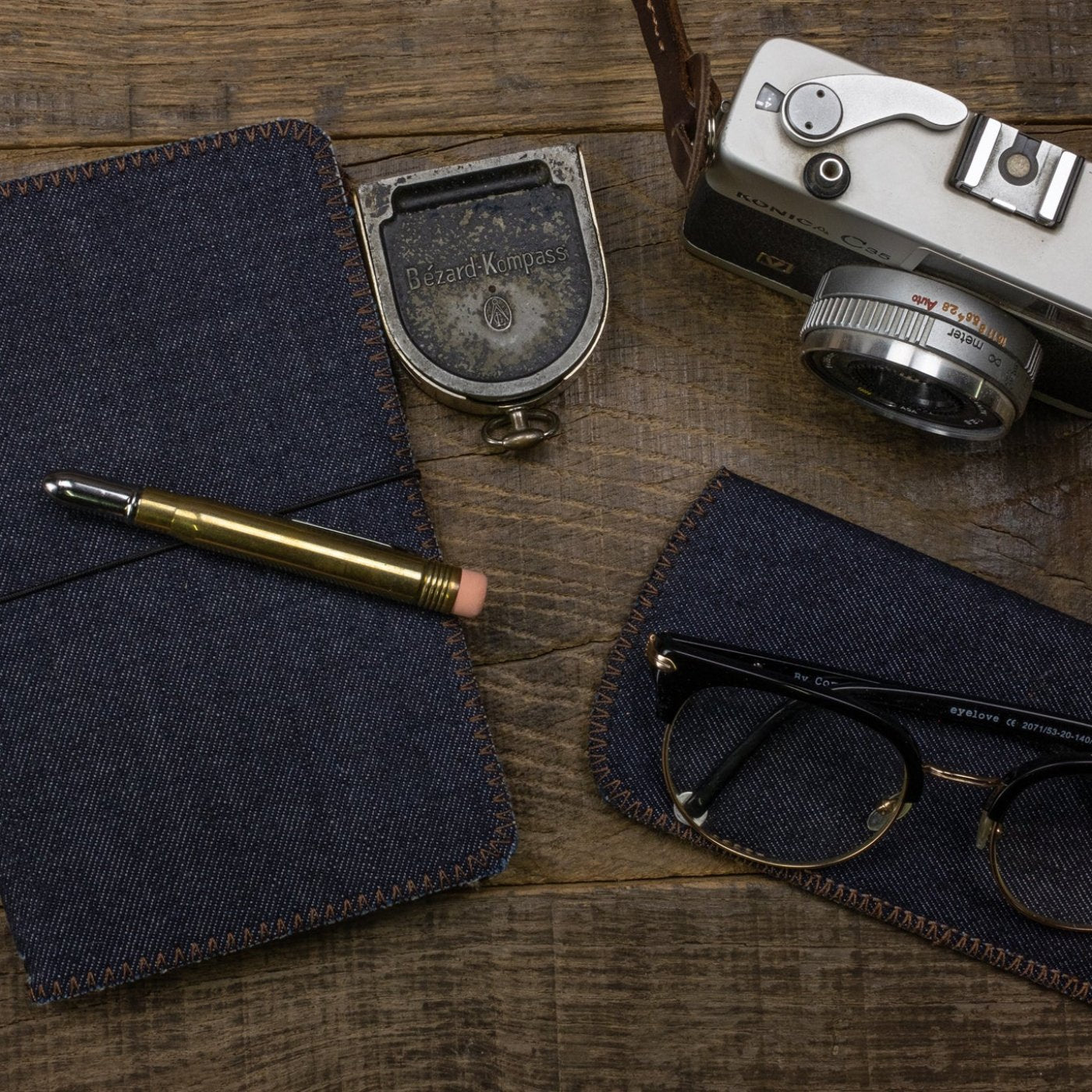 Duke and Sons denim traveler's notebook scene