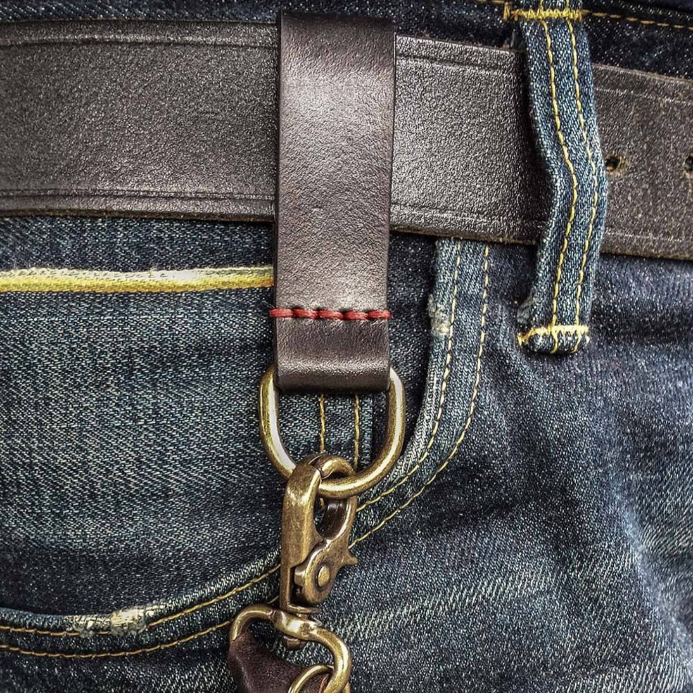 leather beltloop to attach your keychain