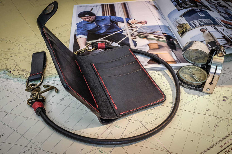 Wallet, with custom made leatherwork and bronze chain. - Duke & Sons Leather