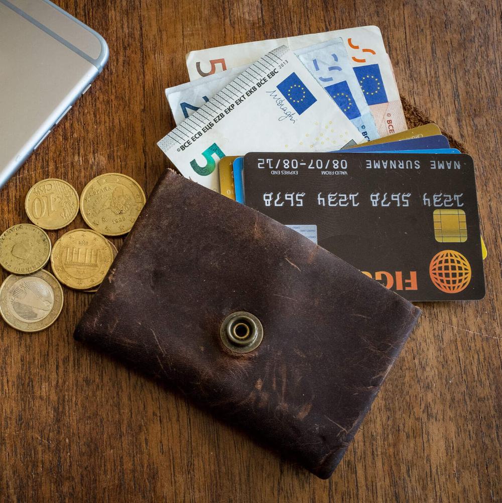 Pocket wallet, (distressed leather) - scene open money