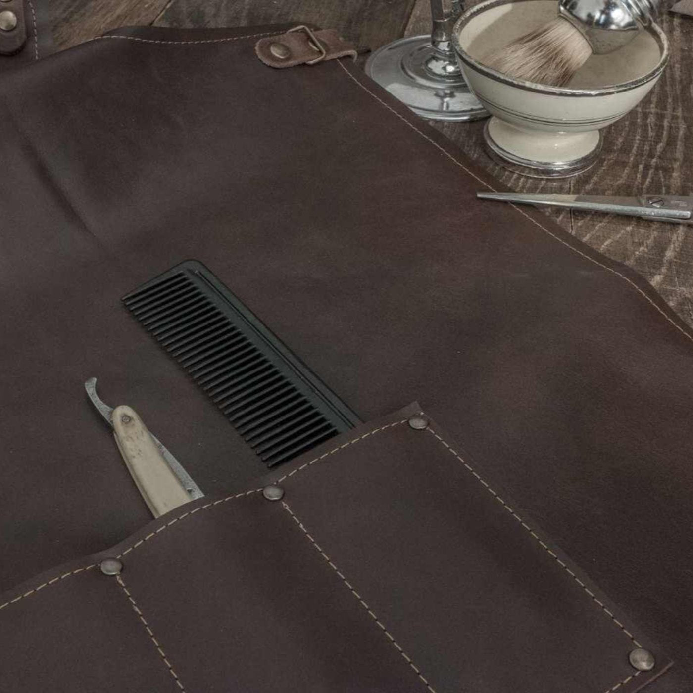 Barber apron (A-grade leather) for the professional barber and hairdresser - Duke & Sons Leather